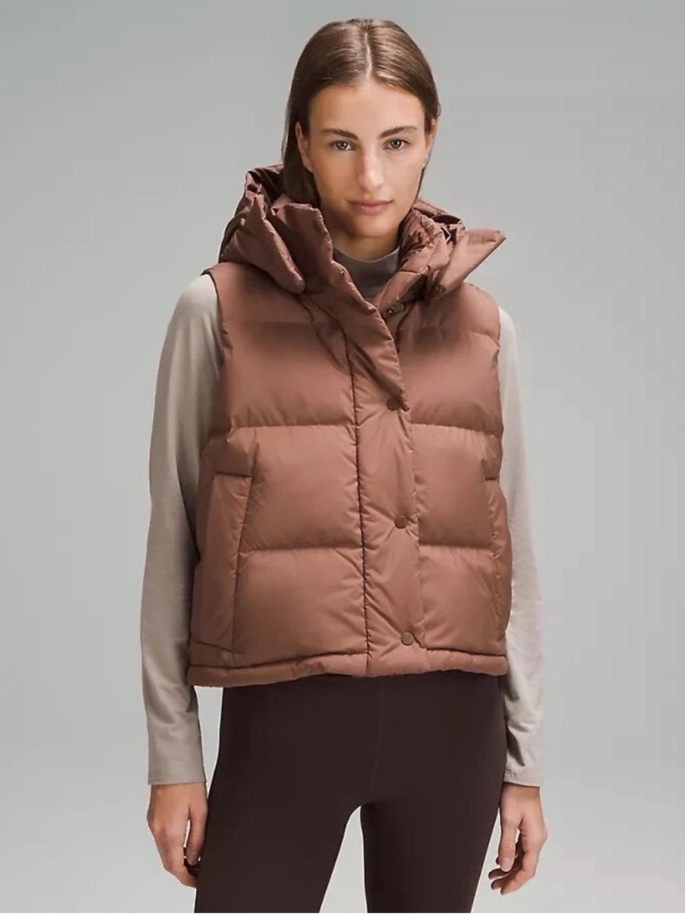 Lululemon Athletica Vest Wunder Puff Cropped in Roasted Brown